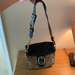 Coach shoulder bag with snap